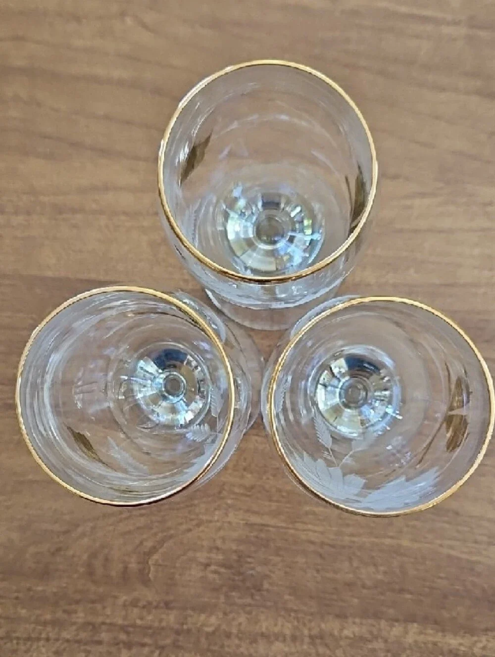 Vintage Etched Wine Glasses with Gold Accents - Set of 3